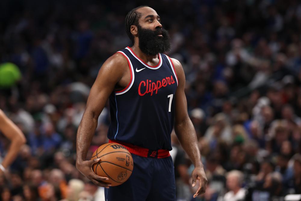 受采访时提 受采访时提