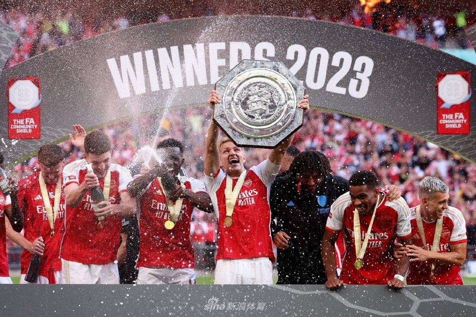 是赛场上的 是赛场上的